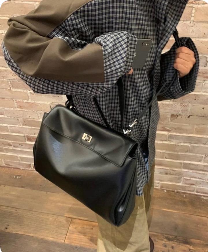 🖤 сумка-тоут с ремешком