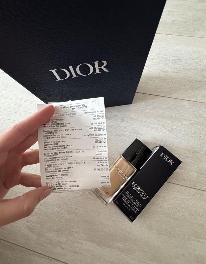 Dior forever skin glow