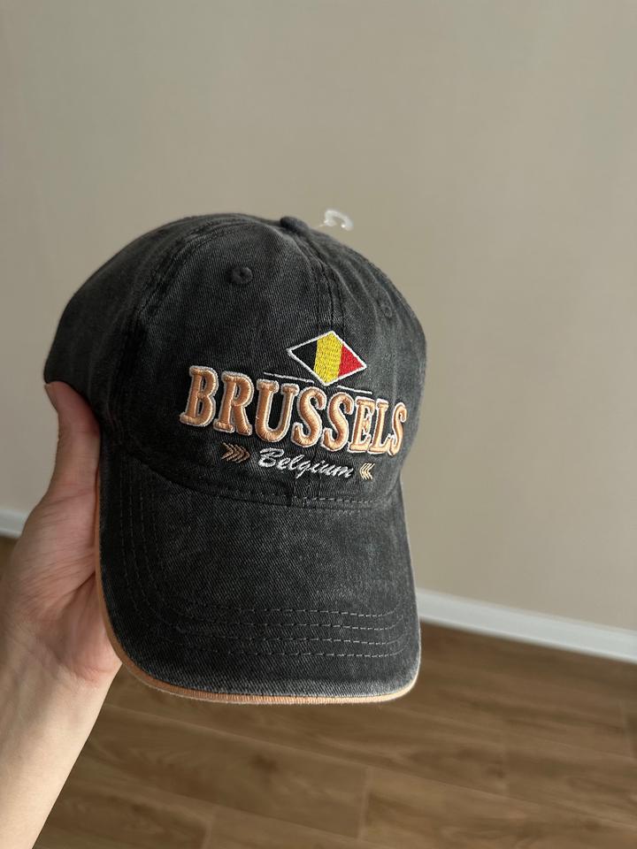 Кепка новая