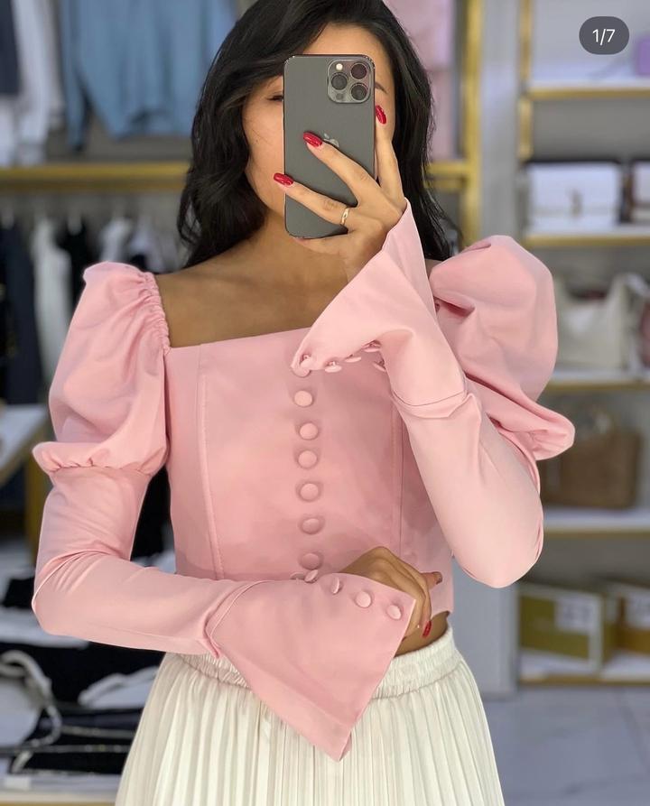 Продам нарядную блузку