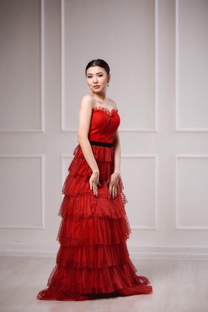 Вечерние платье