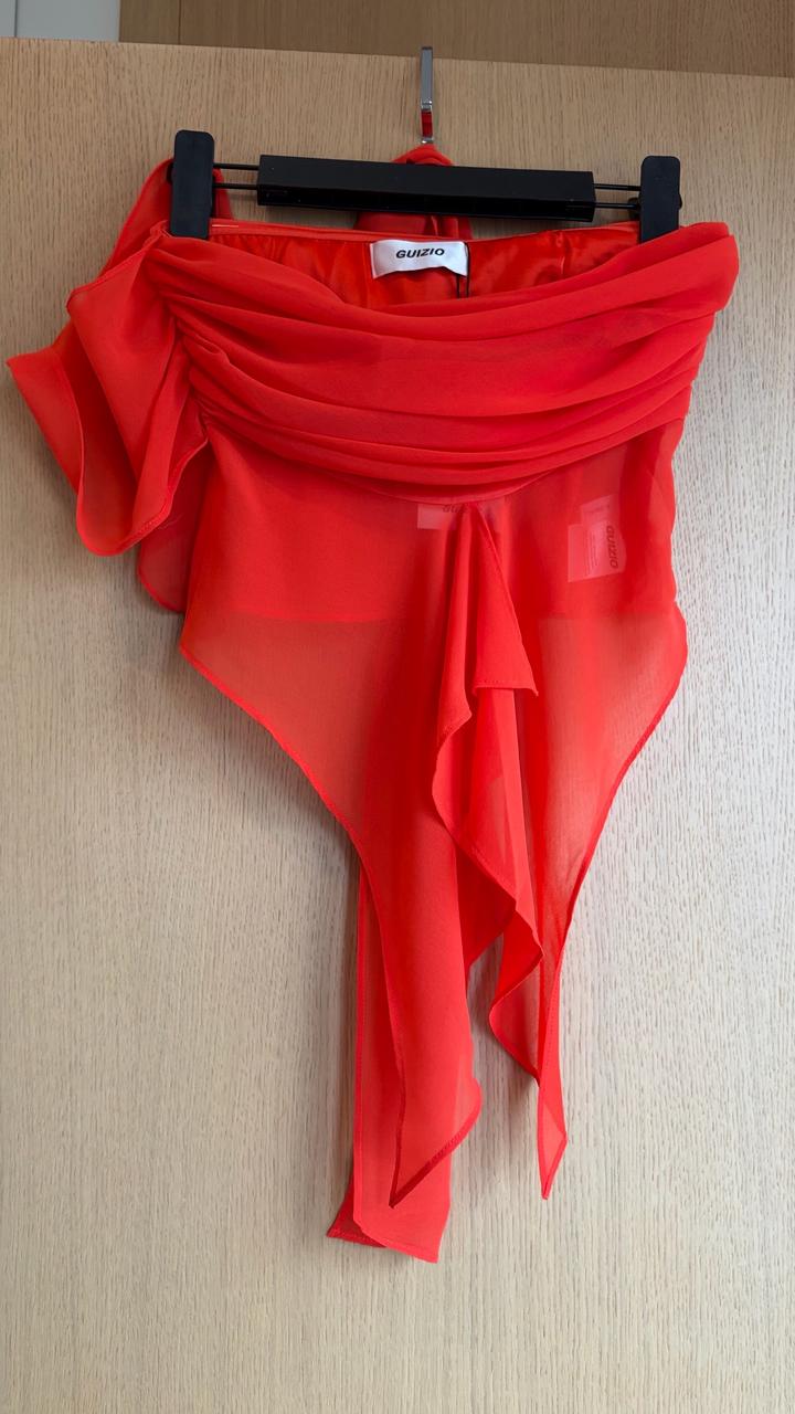 Топ Danielle Guizio