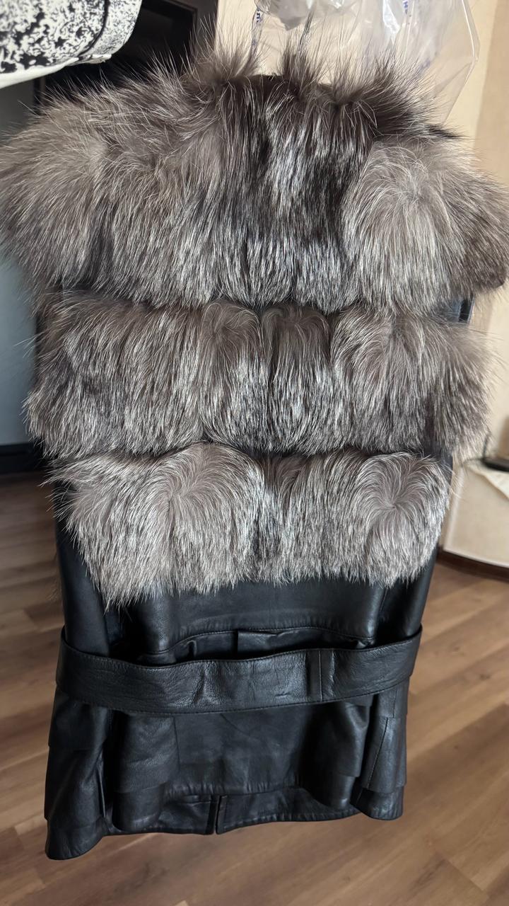 Жилетка с мехом
