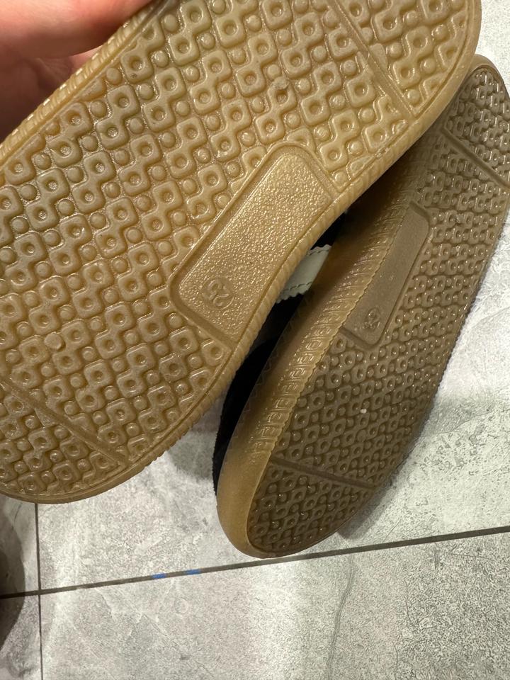 Детские кроссовки 25 LC WAIKIKI