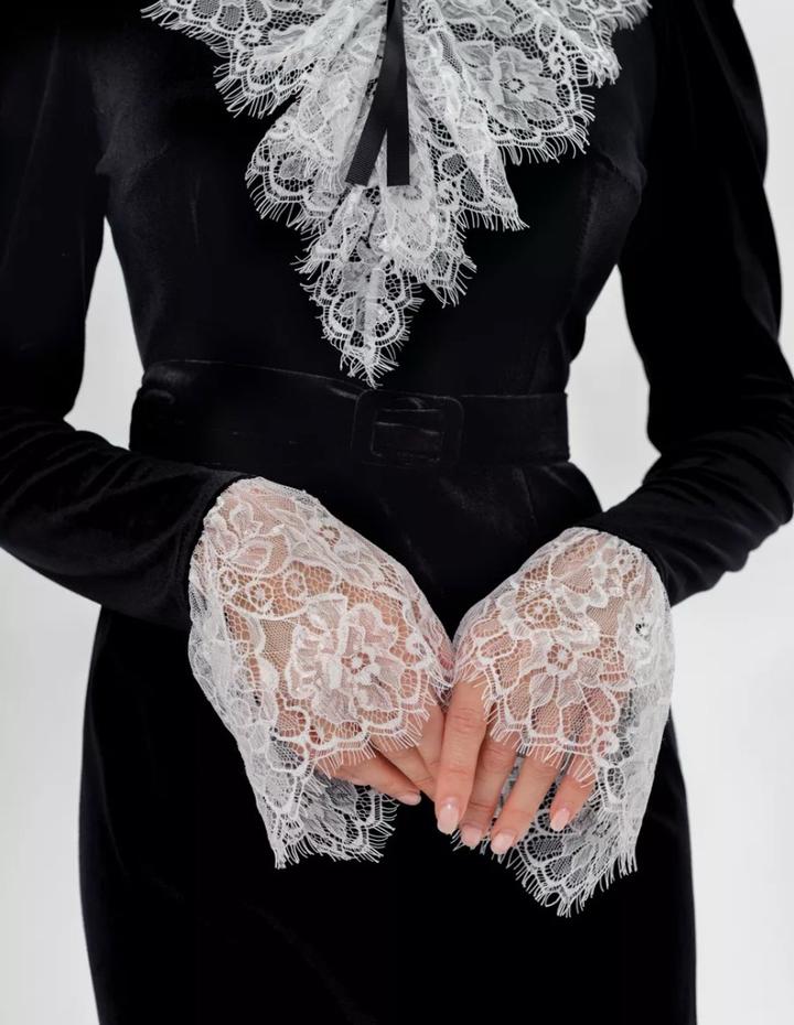 Платье черное