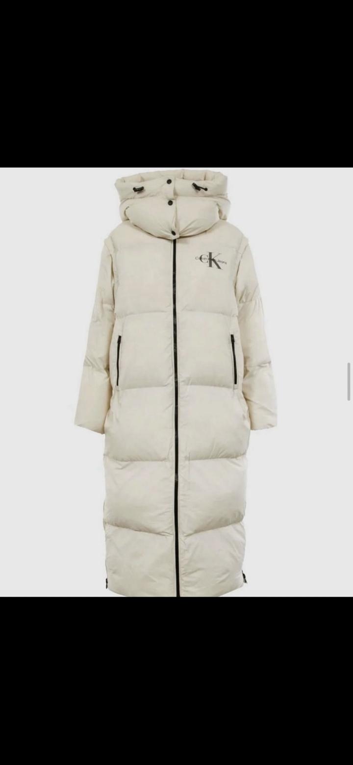 Белая куртка пуховик Calvin Klein оригинал, размер XS