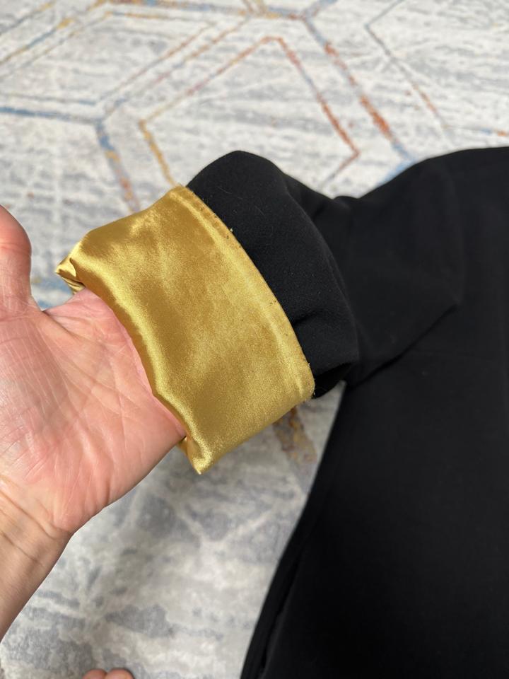 Демисезонное пальто piena