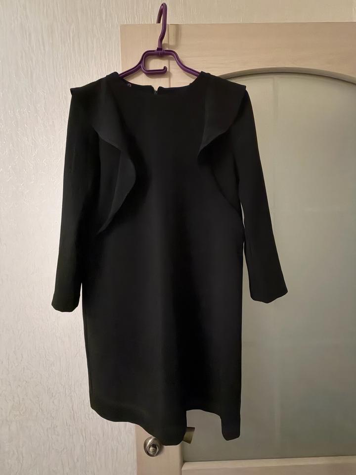 Черное платье Armani Exchange (Италия)