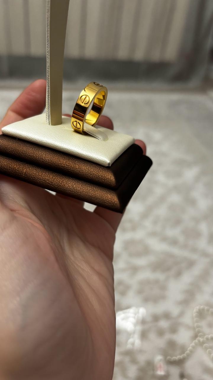 Cartier кольцо из титана есть размеры 17,5 р- 18 р