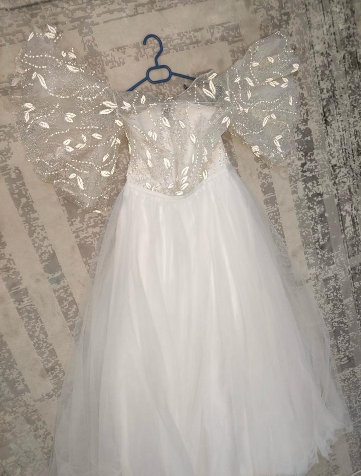 Красивое свадебное платье, от свадебного салона Айя