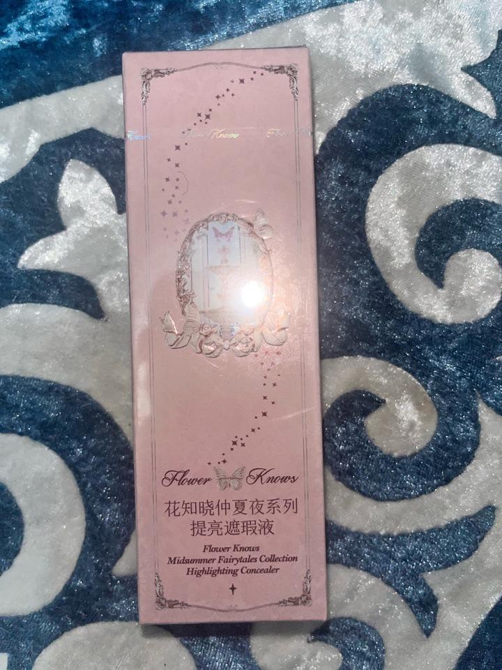 Консилер Wh01 Flower Knows