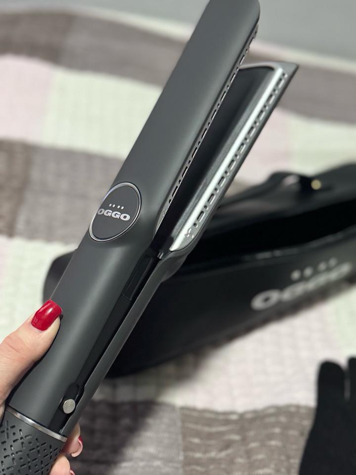 Фен-выпрчмитель OGGO
