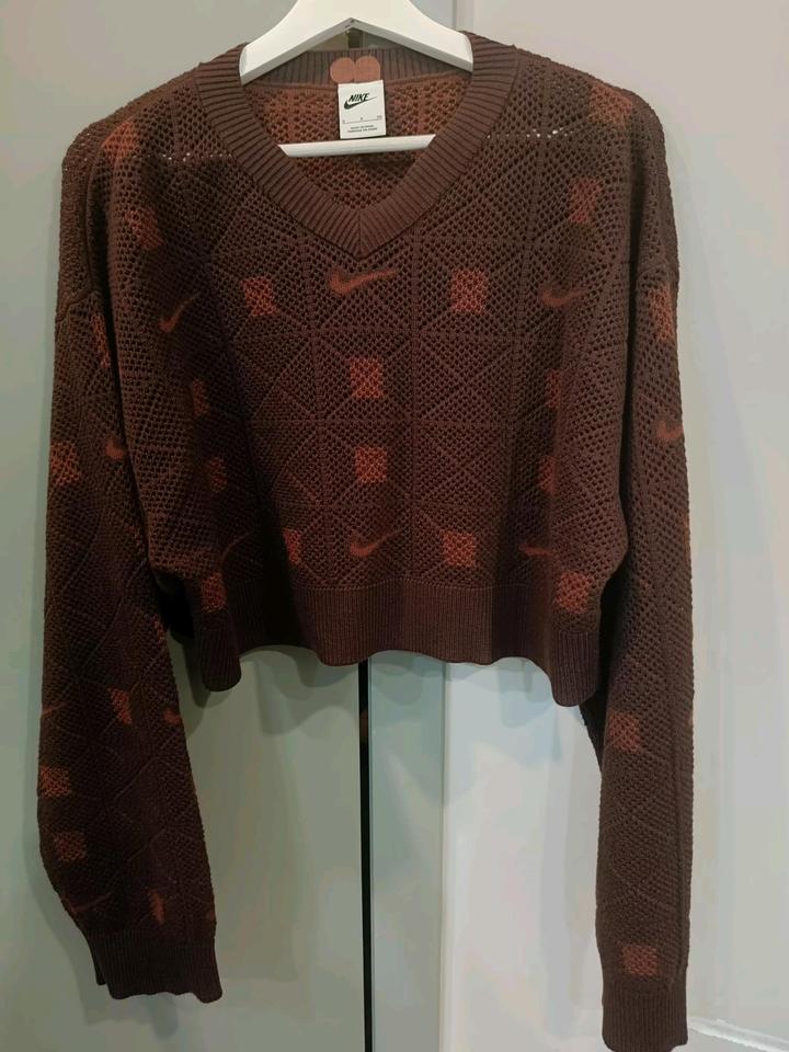 Укороченный джемпер Nike, S/M