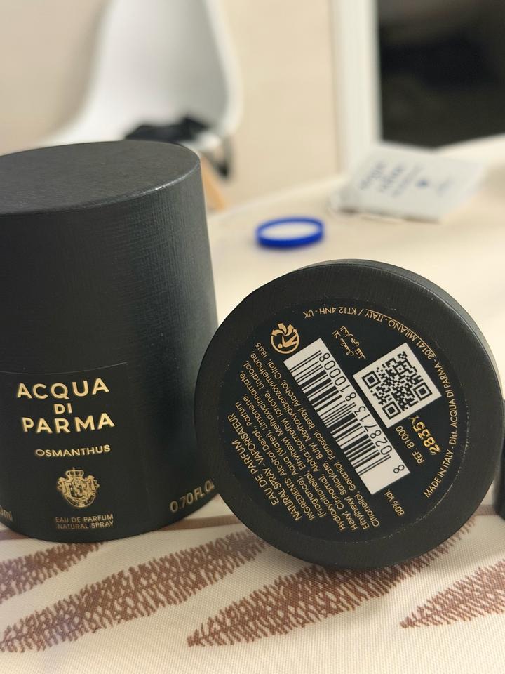 Acqua di Parma Osmanthus Eau de Parfum 🌼🖤