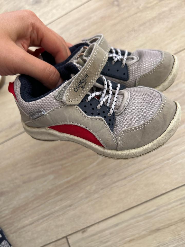 Кроссовки oshkosh