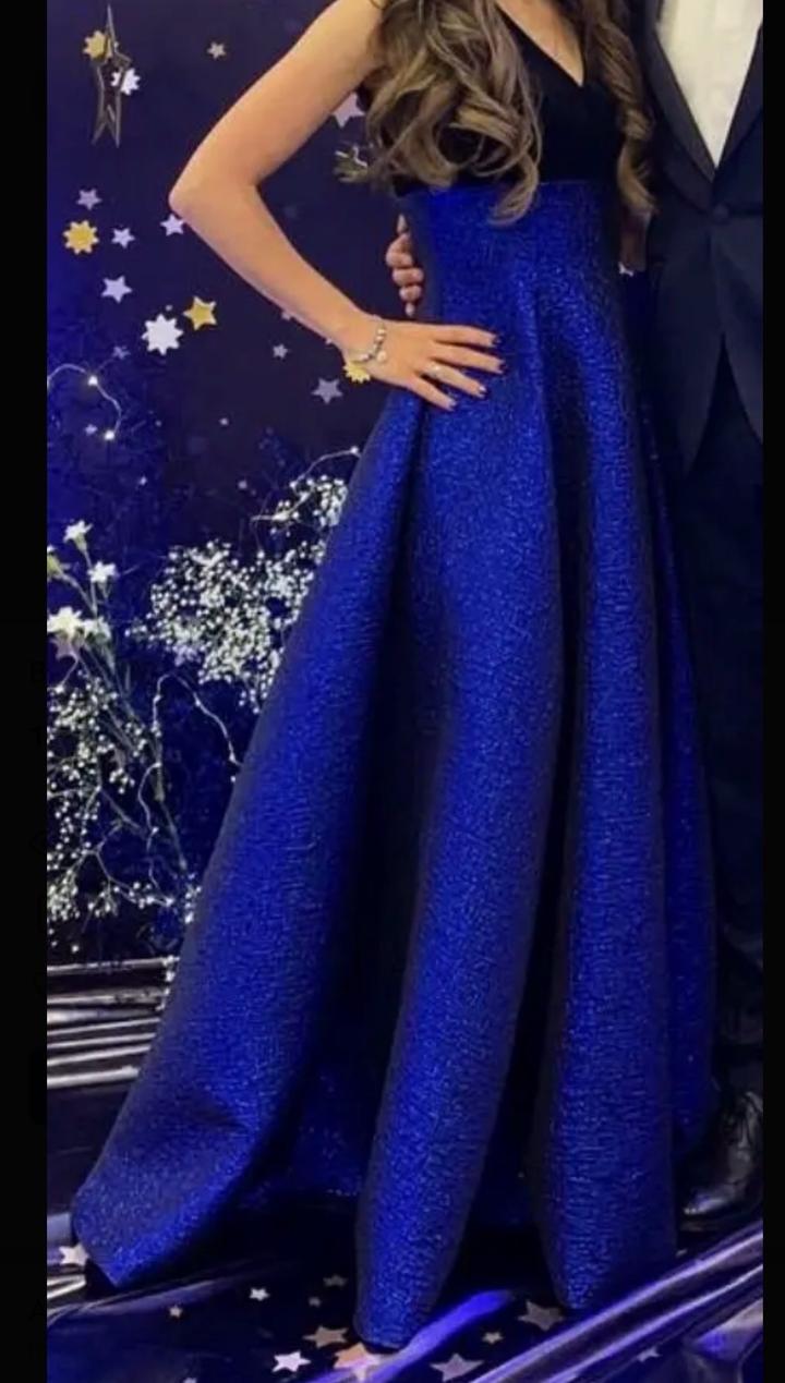 Вечернее платье