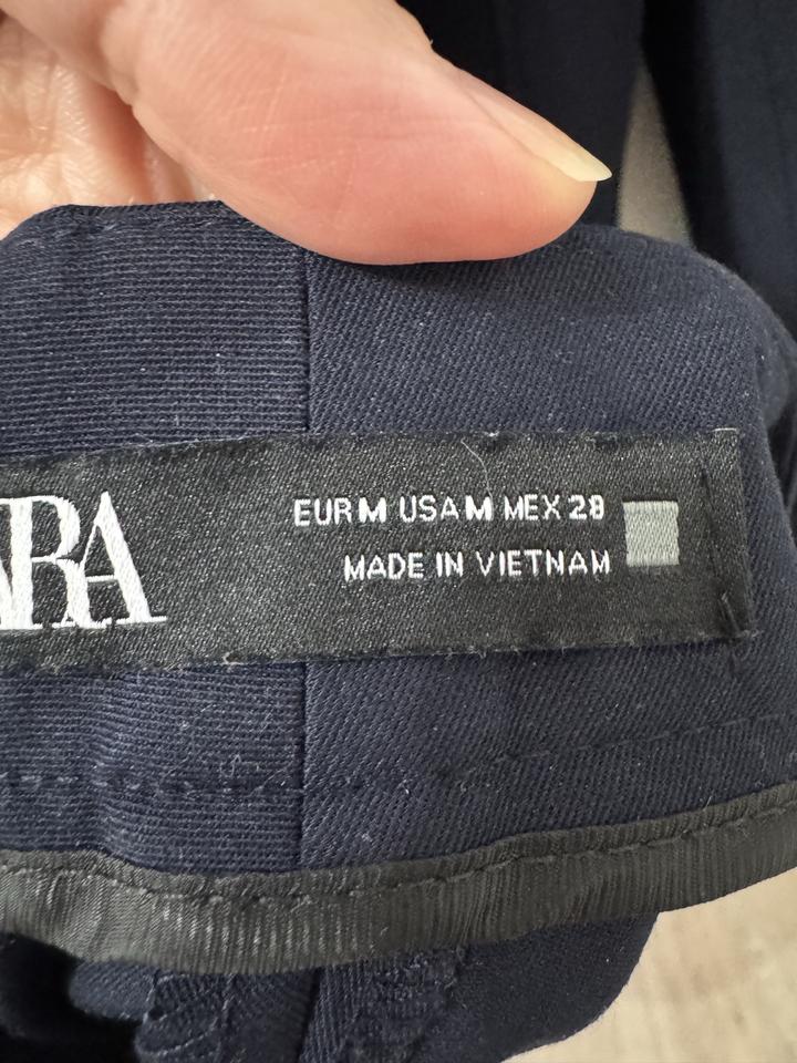 Продам костюм(комплект) от Zara