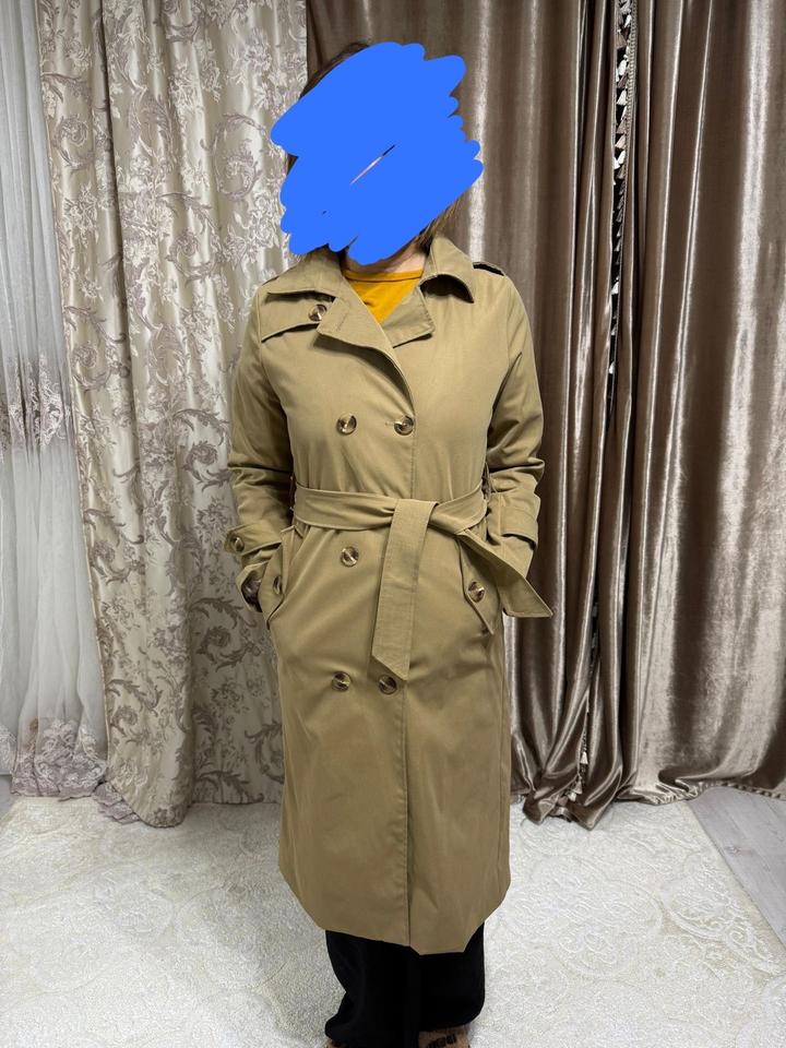 Женский плащь