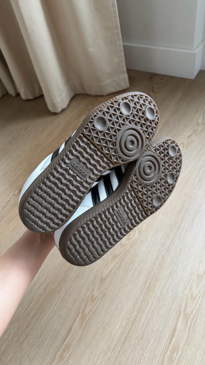 Adidas Samba