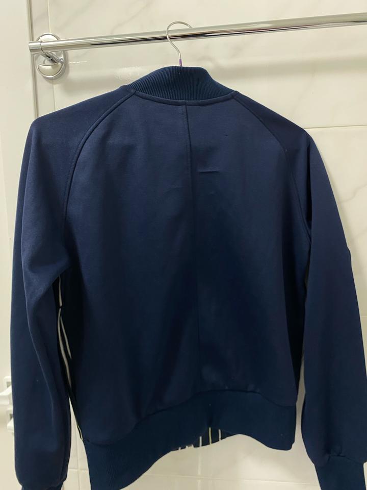 Пума олимпийка