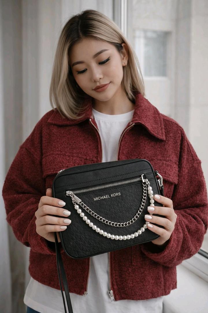 Шерстяной бомбер букле | Алматы