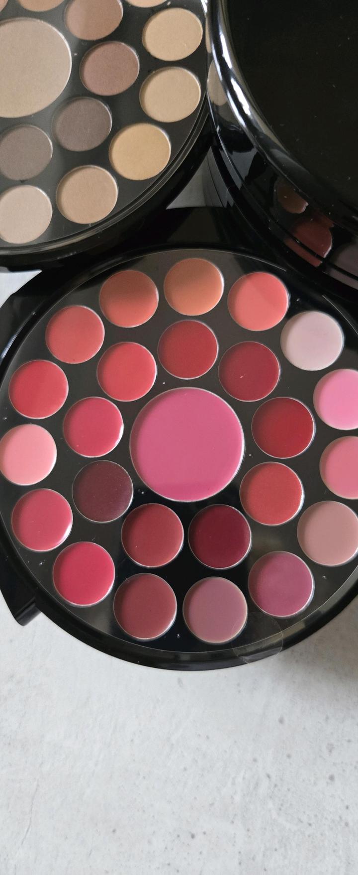 Косметика DOUGLAS Dream pallet