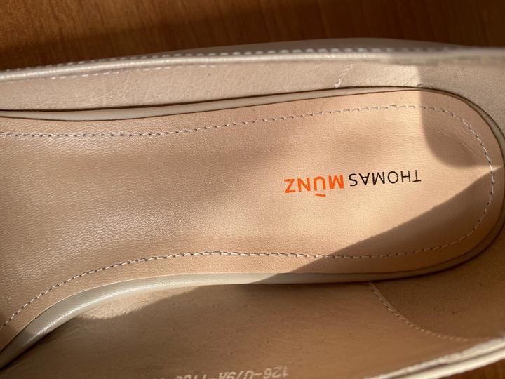Бежевые туфли Thomas Munz