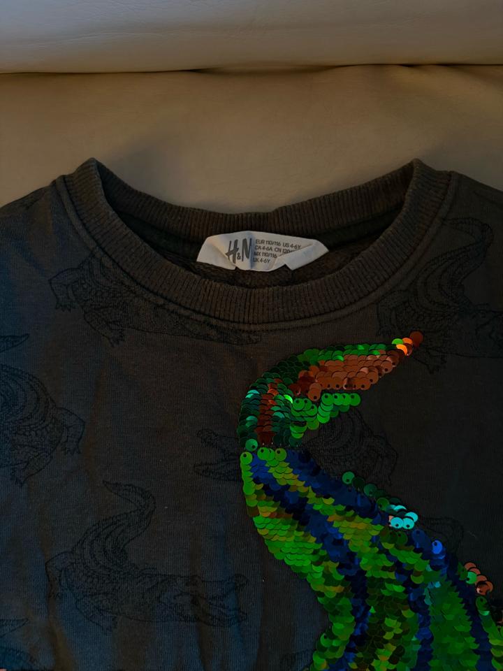 H&M