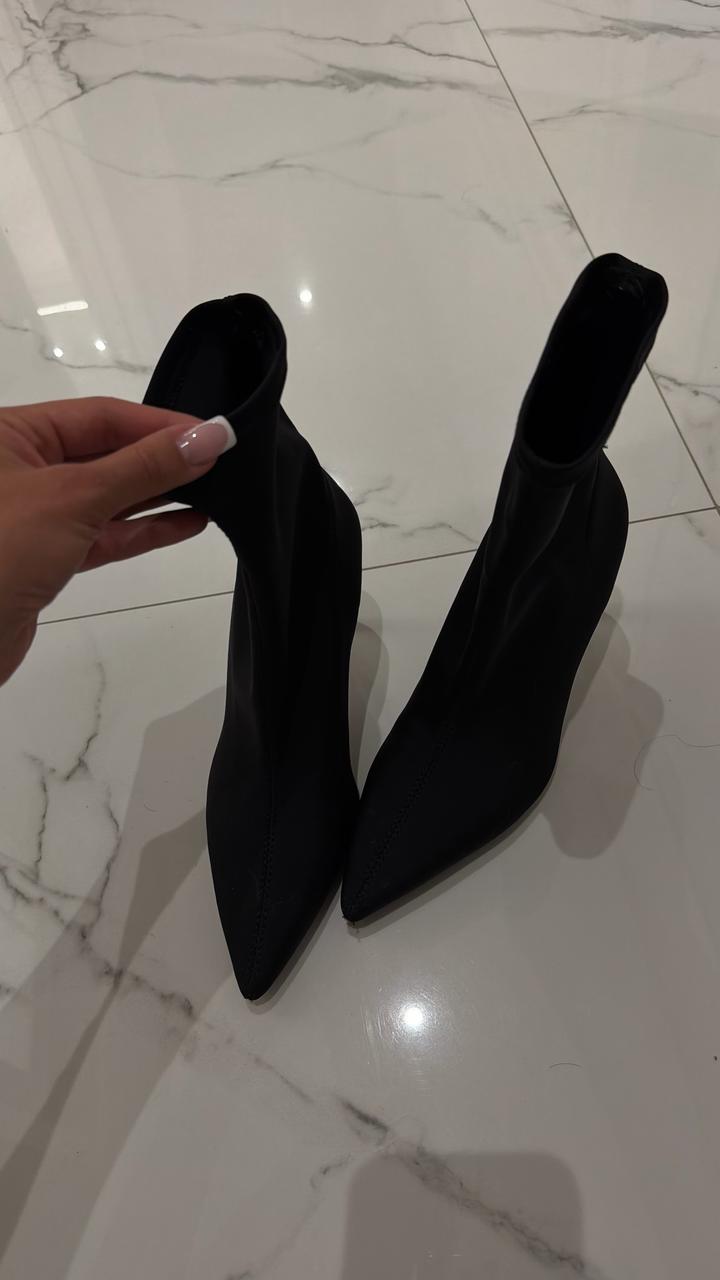 Ботильоны- чулки Зара, без меха