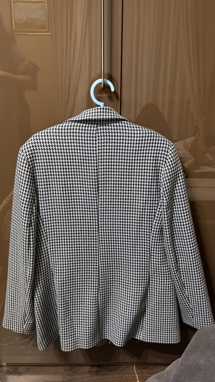 Пиджак с брюками