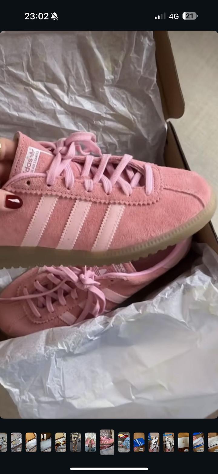 Кроссовки Adidas