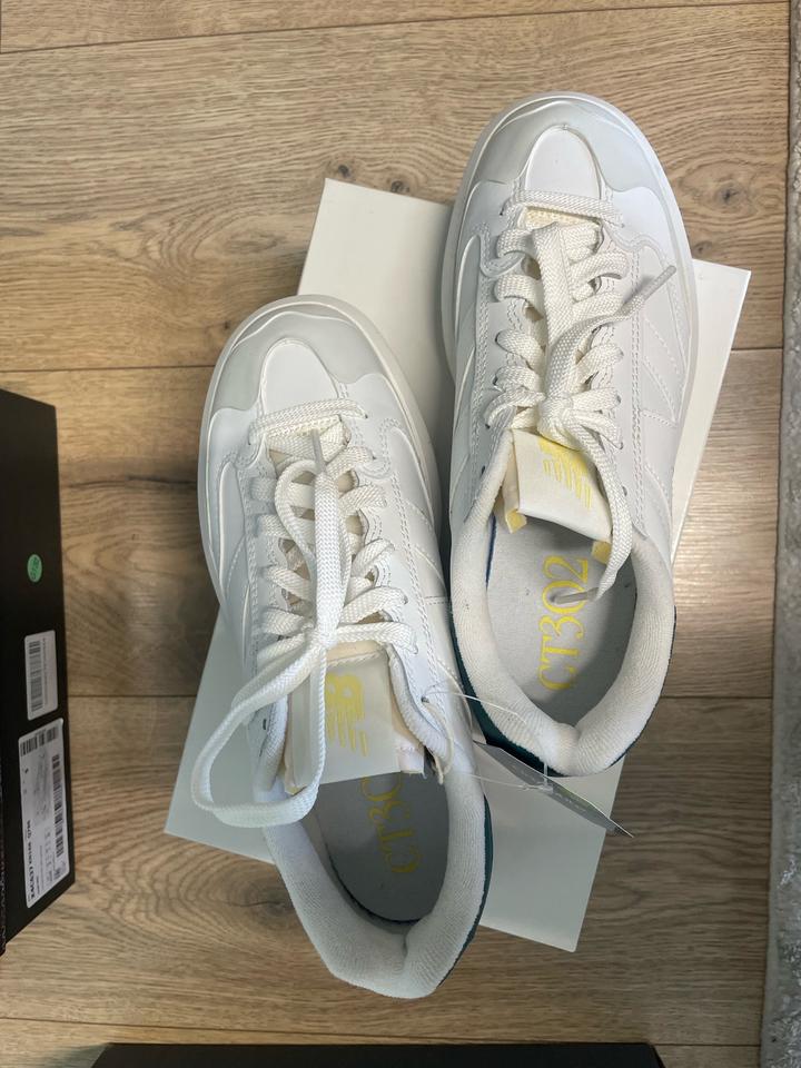 Кожаные кроссовки New Balance