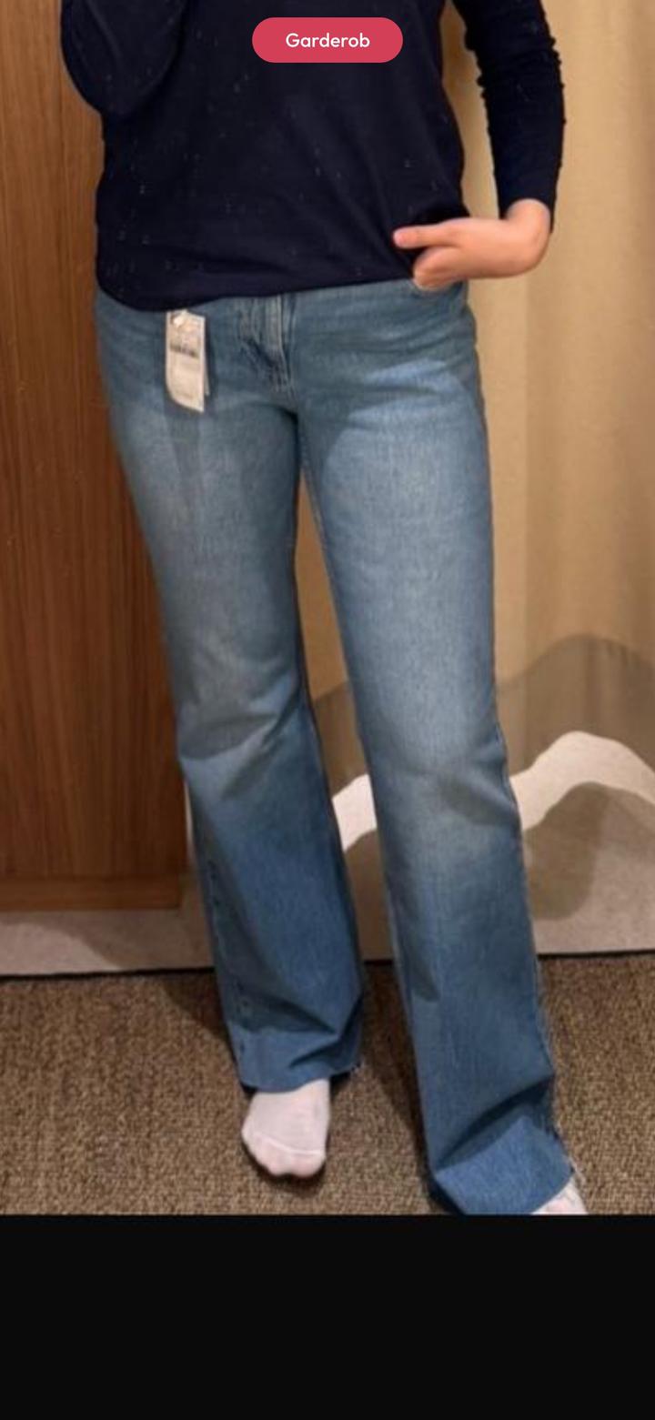 Джинсы Mango 48р 10000
