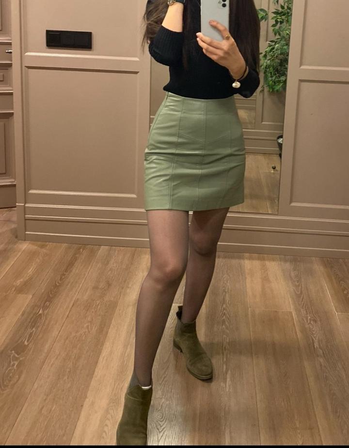 Мини юбка Stradivarius