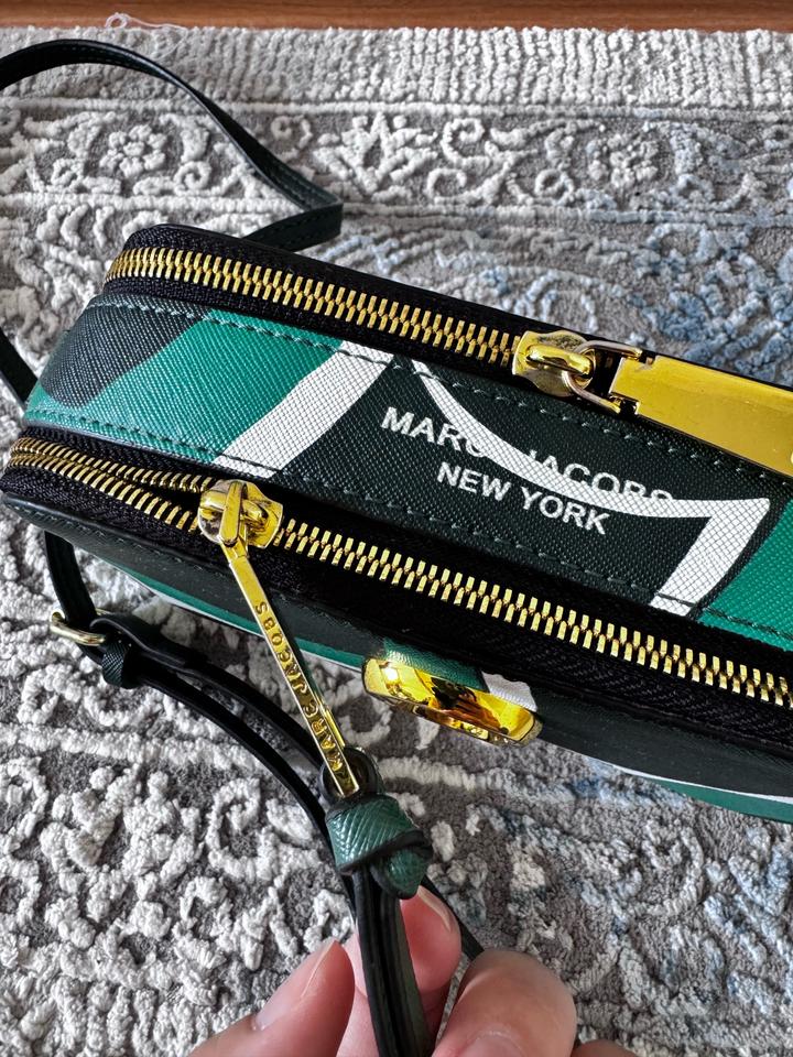 Сумочка Marc Jacobs с необычным принтом, оригинал, стильная и уникальная