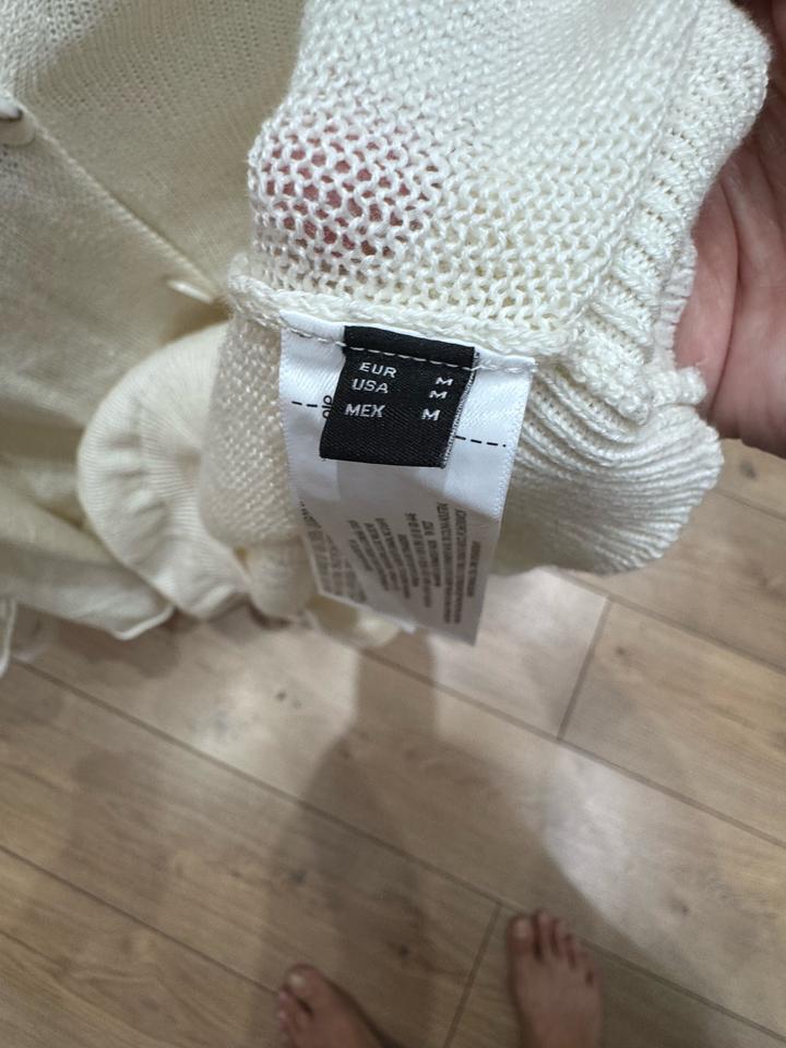 Стильная кофта от Massimo dutti