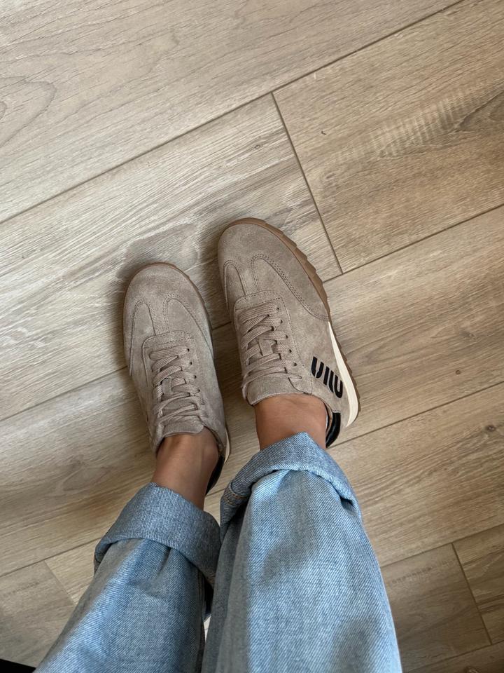 Обувь натуральная замша