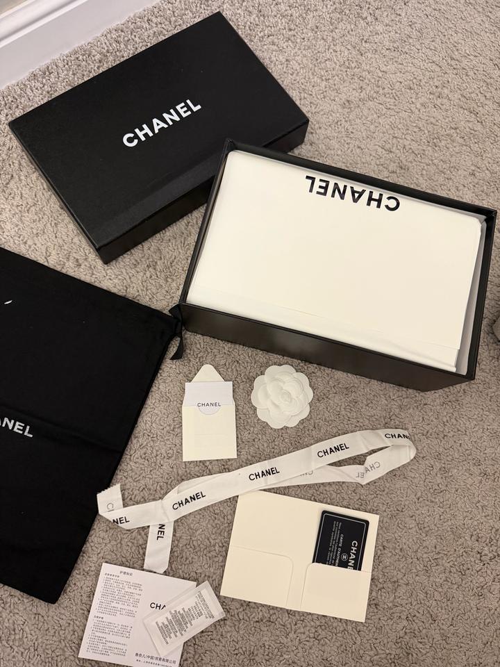 Слингбеки CHANEL