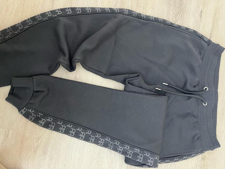 Спортивные штаны Бренда River Island, новые