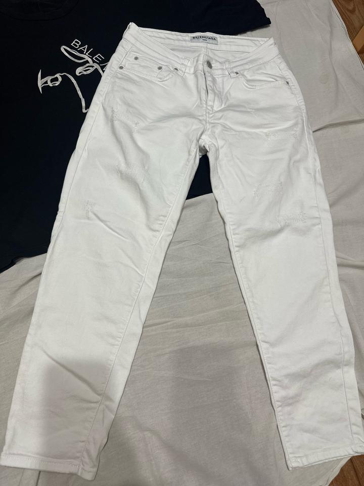 Джинсы Balenciaga в белом цвете