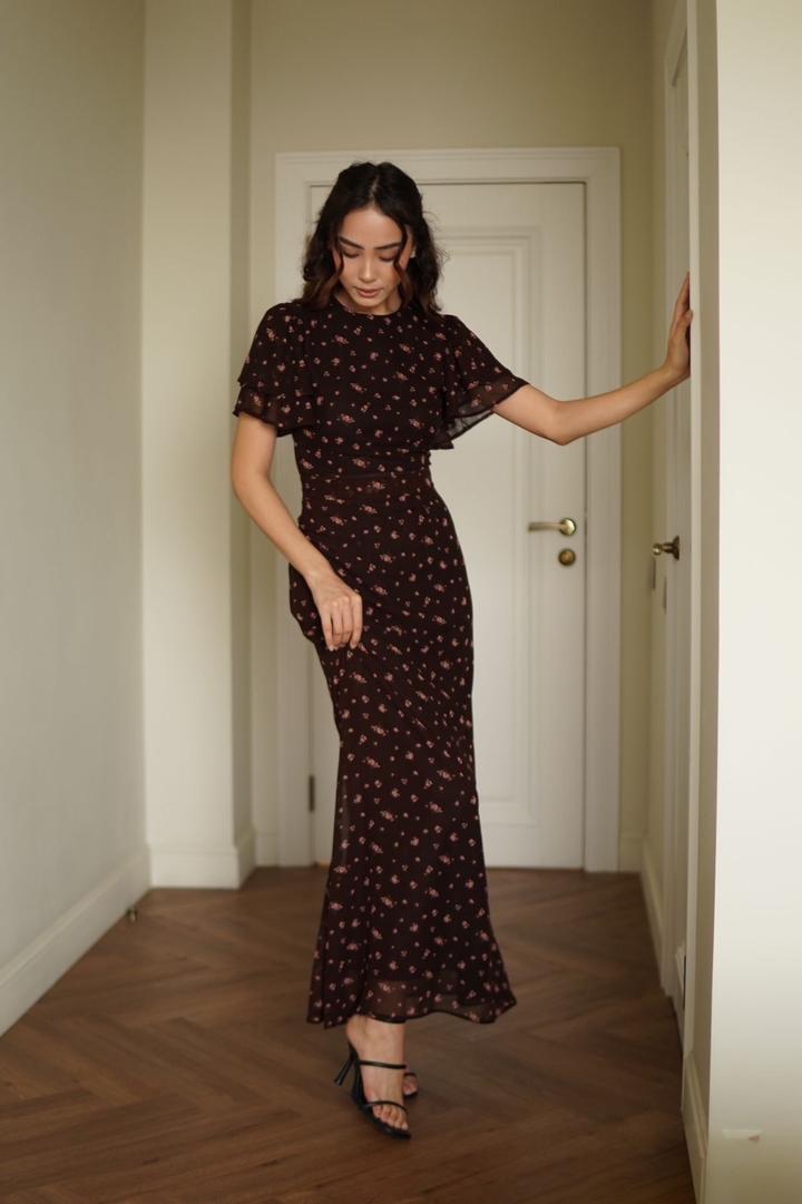 Платье коричневое с цветочками новое