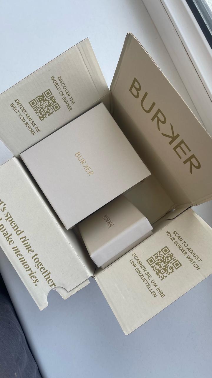 Элегантные женские часы + браслет в комплекте (подарочный набор)