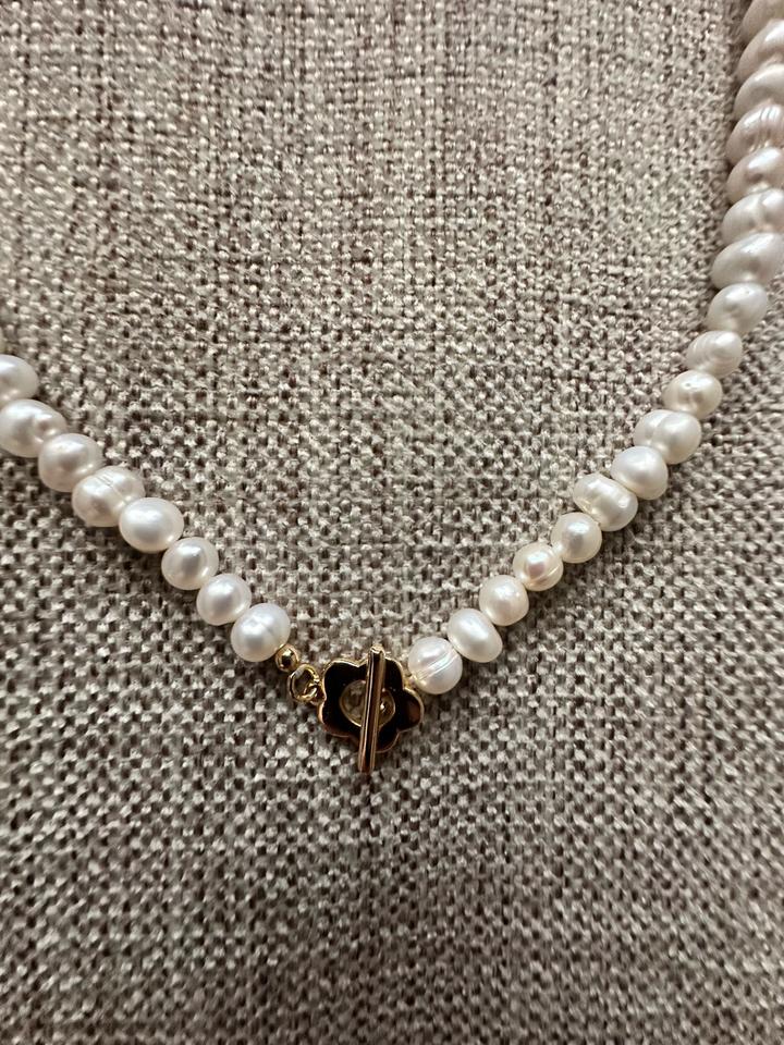 Ожерелье-чокер