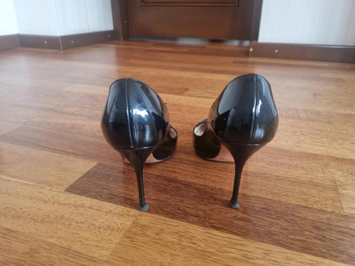 Лакированные туфли-лодочки Casadei