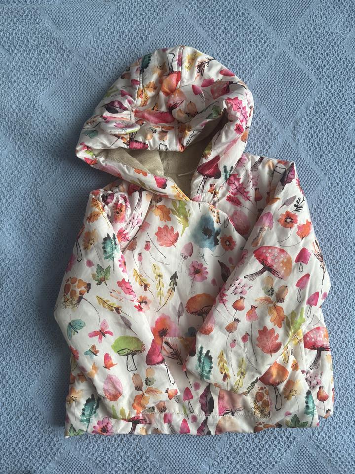 Курточка весенняя