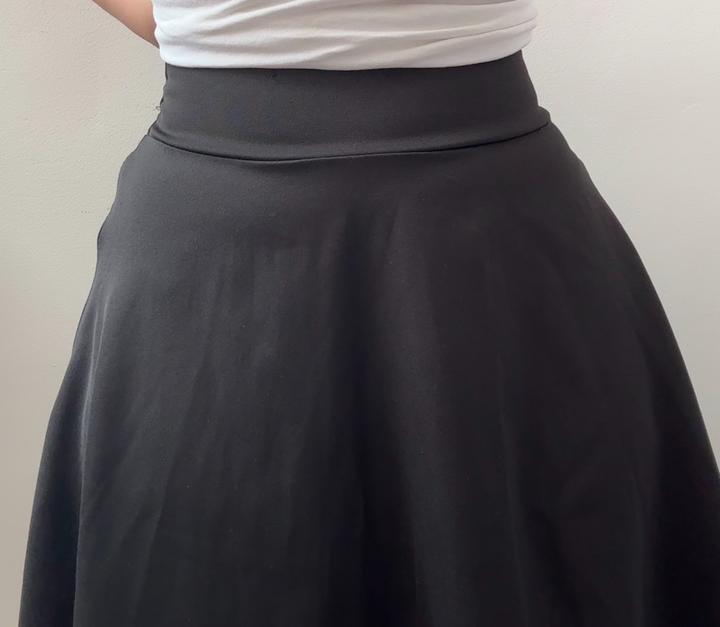 черная юбка