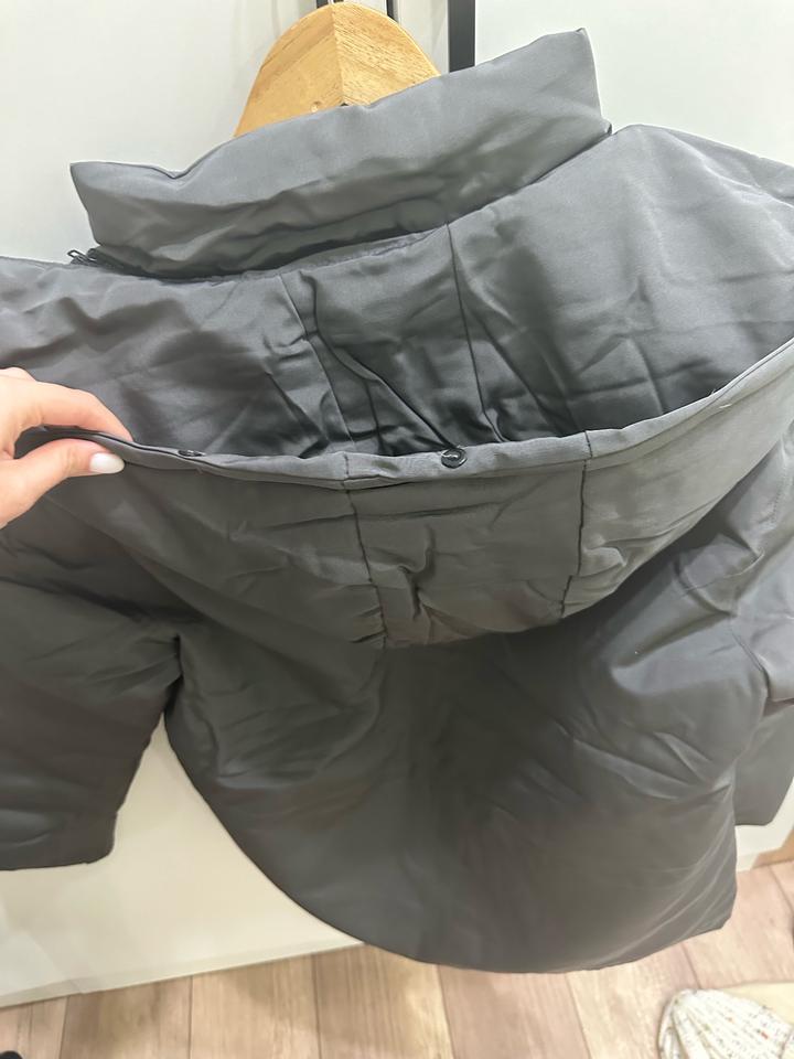 Продаю куртку зимняя