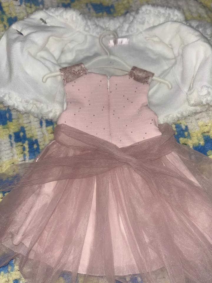 нарядное платье на 1 годик (с накидкой)