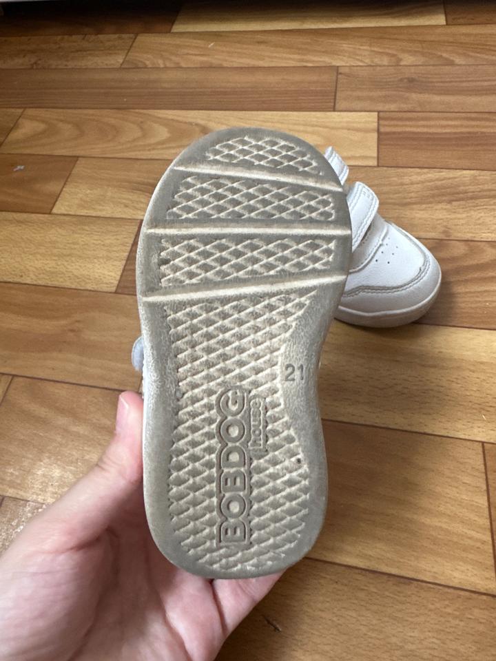 Кроссовки детские