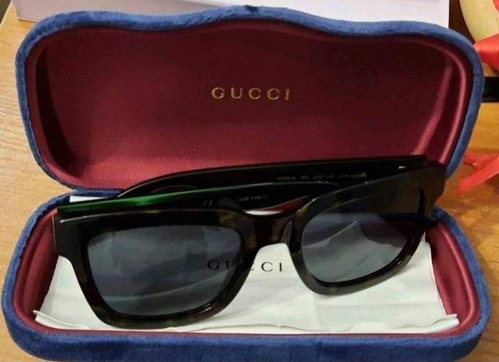 Солнцезащитные очки от бренда GUCCI унисекс оригинал